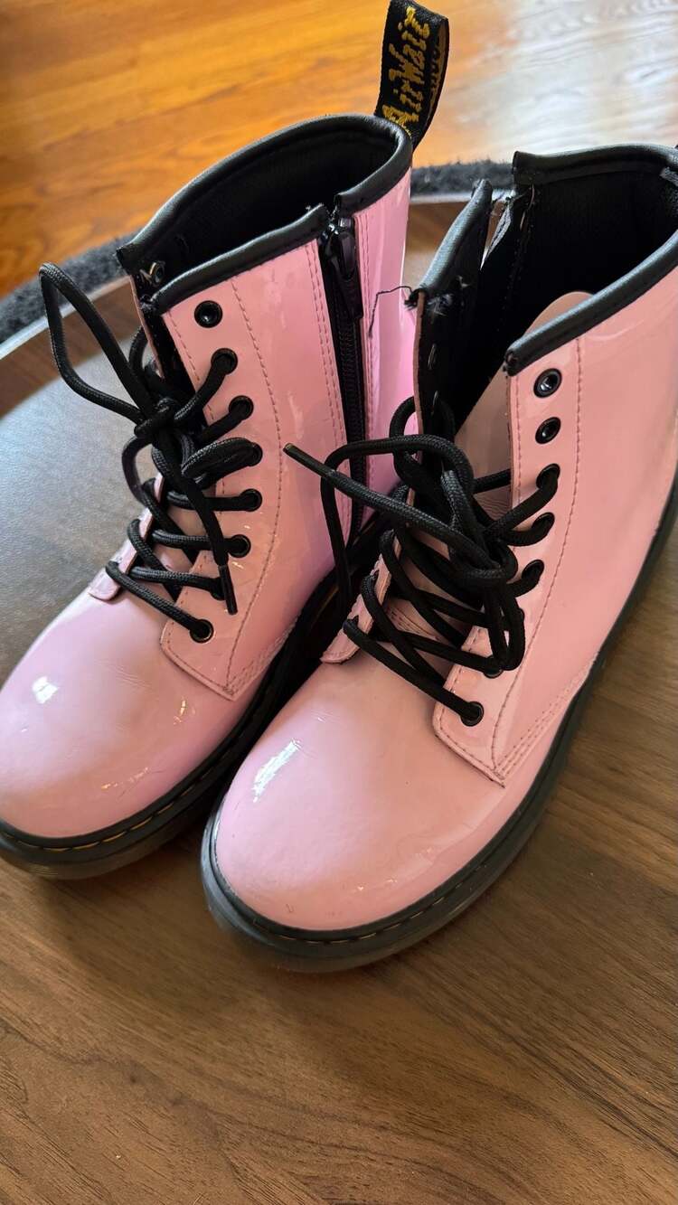 Doc Martens 1460 J Pink Boots Size 4 US M / 5 US L Back to School